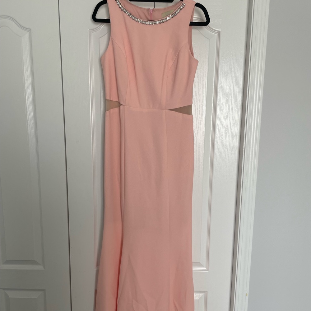 Juno dress. Color Apricot. Size Medium.